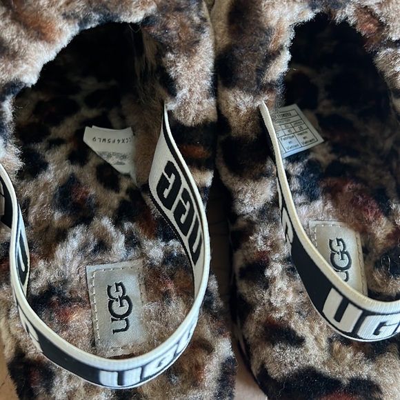 Ugg Leopard Fluff Yeah slides - Picture 5 of 7